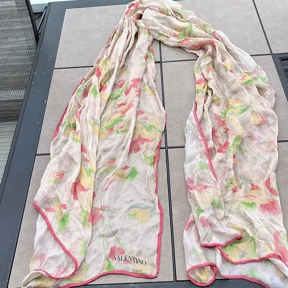 Valentino ladies sheer silk long pink floral scarf-VINTAGE - Picture 6 of 6